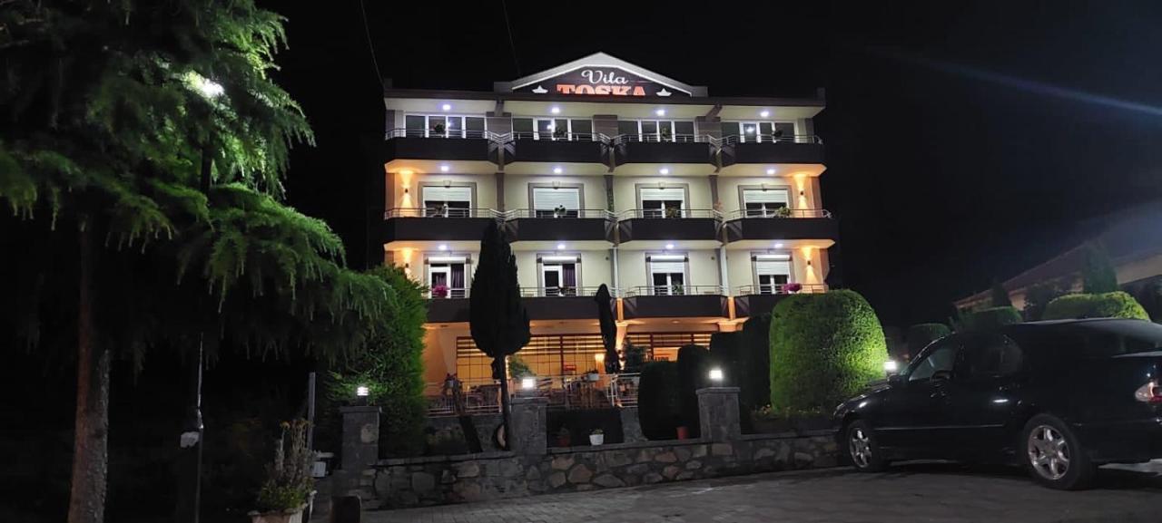 Hotel Vila Toska Piskupat Екстериор снимка