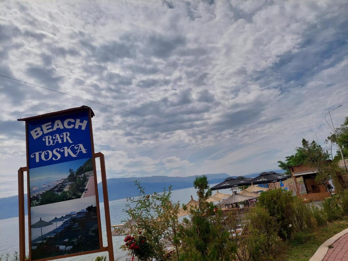 Hotel Vila Toska Piskupat Екстериор снимка