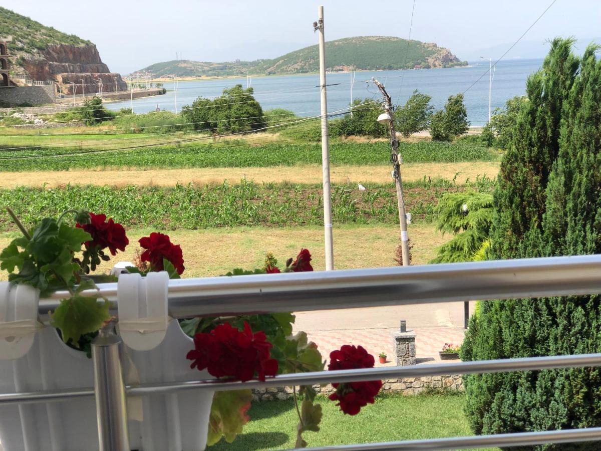 Hotel Vila Toska Piskupat Екстериор снимка