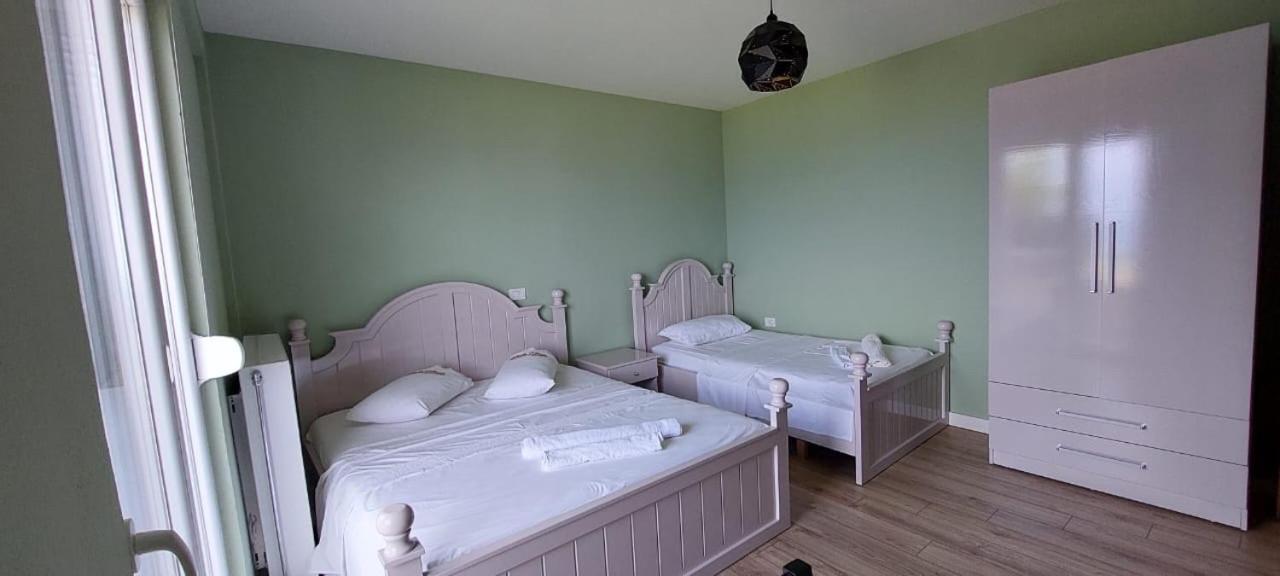 Hotel Vila Toska Piskupat Екстериор снимка