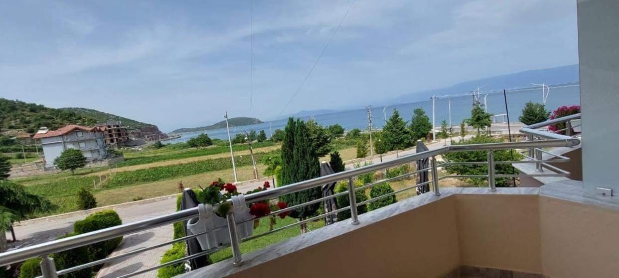 Hotel Vila Toska Piskupat Екстериор снимка
