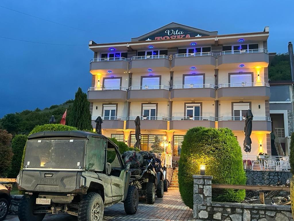 Hotel Vila Toska Piskupat Екстериор снимка